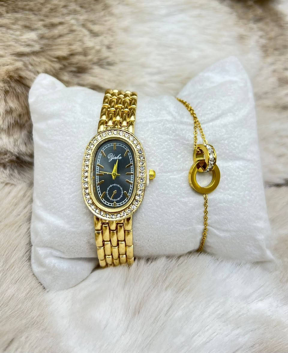 ساعة مع كرميط
نوعية ممتازة 
تمن130درهم 
مع توصيل فابور 🚚 ودفع عند استلام 😊👏 
☎️الهاتف : phone +212 705-126151


**إذا كنت صاحب هذا الإعلان وتريد حذفه لأي سبب، رجاءا أرسل رسالة إلى الدعم الفني**