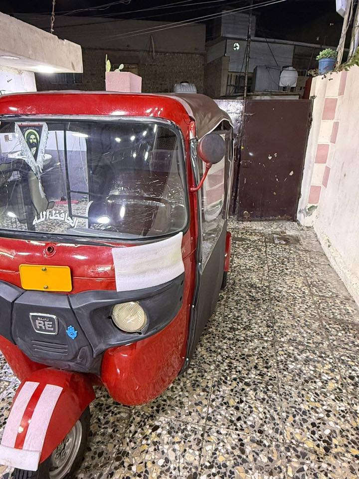 سلام عليك تكتك لبيع مديل ١٩تكتك حلوونضيفه سعر٣وبيه مجال قليل تصال ***********
