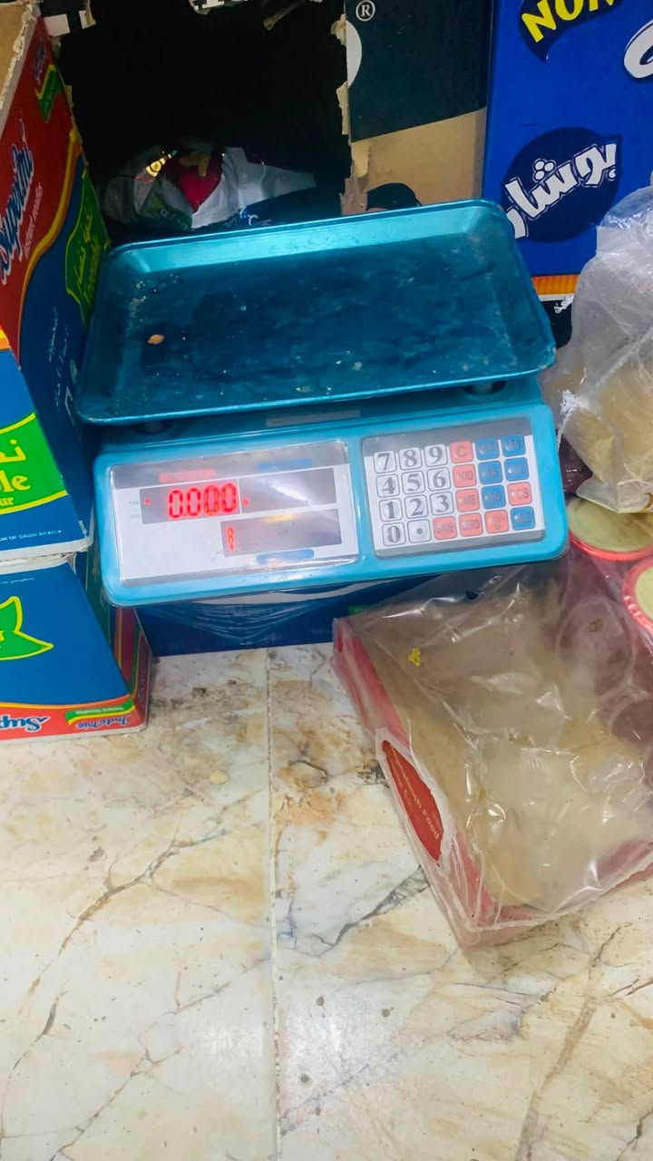 غراض محل للبيع ستفسار ***********
