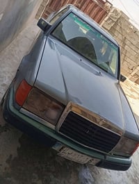 مارسيدس ٨٨ محوره ففتي حائز ثالث رقم بغداد بيها فقط قاعده الدبل يرادلها...