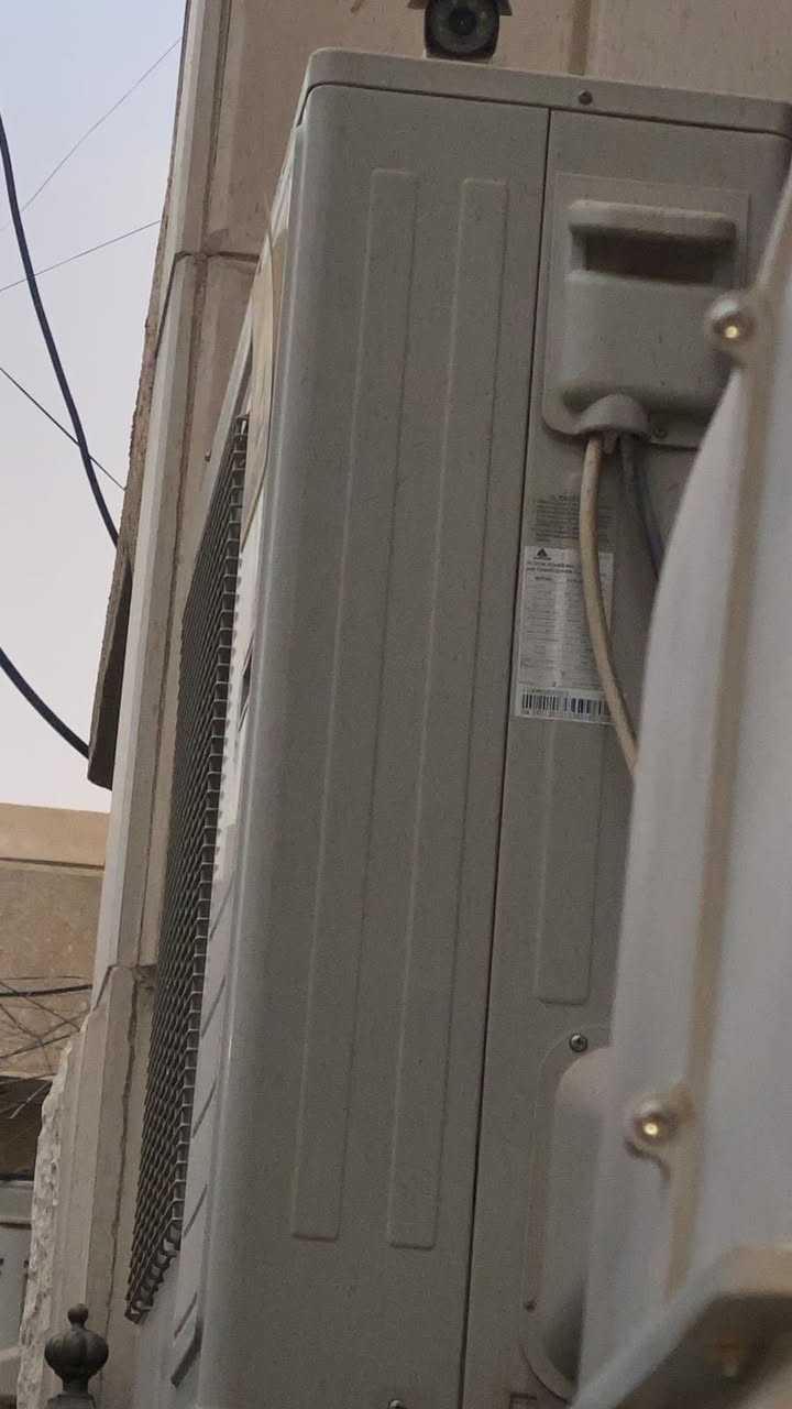 السلام عليكم
سبالت كنتوري 3طن
نوع اوكس ونوع الحافظ
السعر الواحد 700 الف وبيهن مجال بسيط
***********
