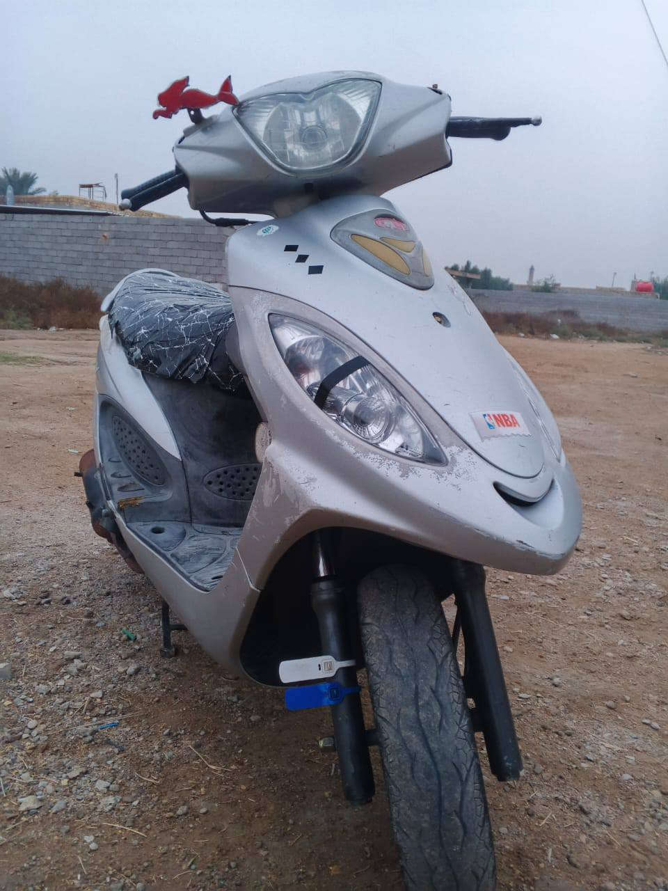 سلام عليكم دراجه كامكو 16 للبيع جاهزة مابيها أي نقص كفالة عامه مكاني رفاعي السعر 900 اتصال ***********
