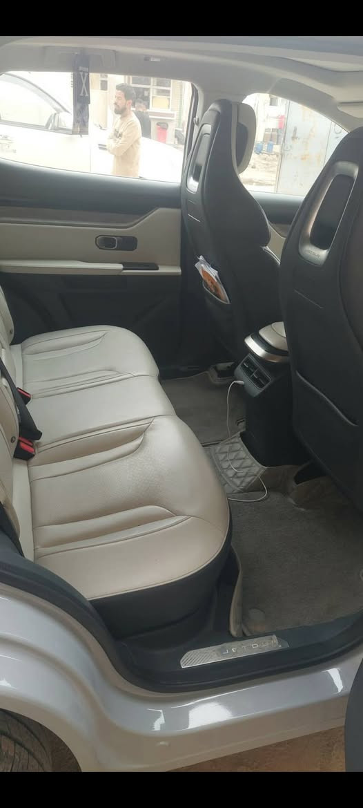 جيتور داشنك للبيع مديل ٢٤ فول ١/١ المحرك ١.٦ المرغوب لون سمنتي مميز مكفوله و بل ضمان مال شركة رقم اربيل بأسمي ماشيه ٥٩ و المواصفات معروفه 
السعر ١٧٠$ 
التواصل 
***********
او على الخاص
