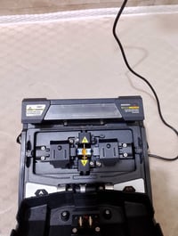 مكينه لحيم + otdr مكينه نوع lemon 5  مستخدمه شي بسيط سعرها 700$ والـ O...