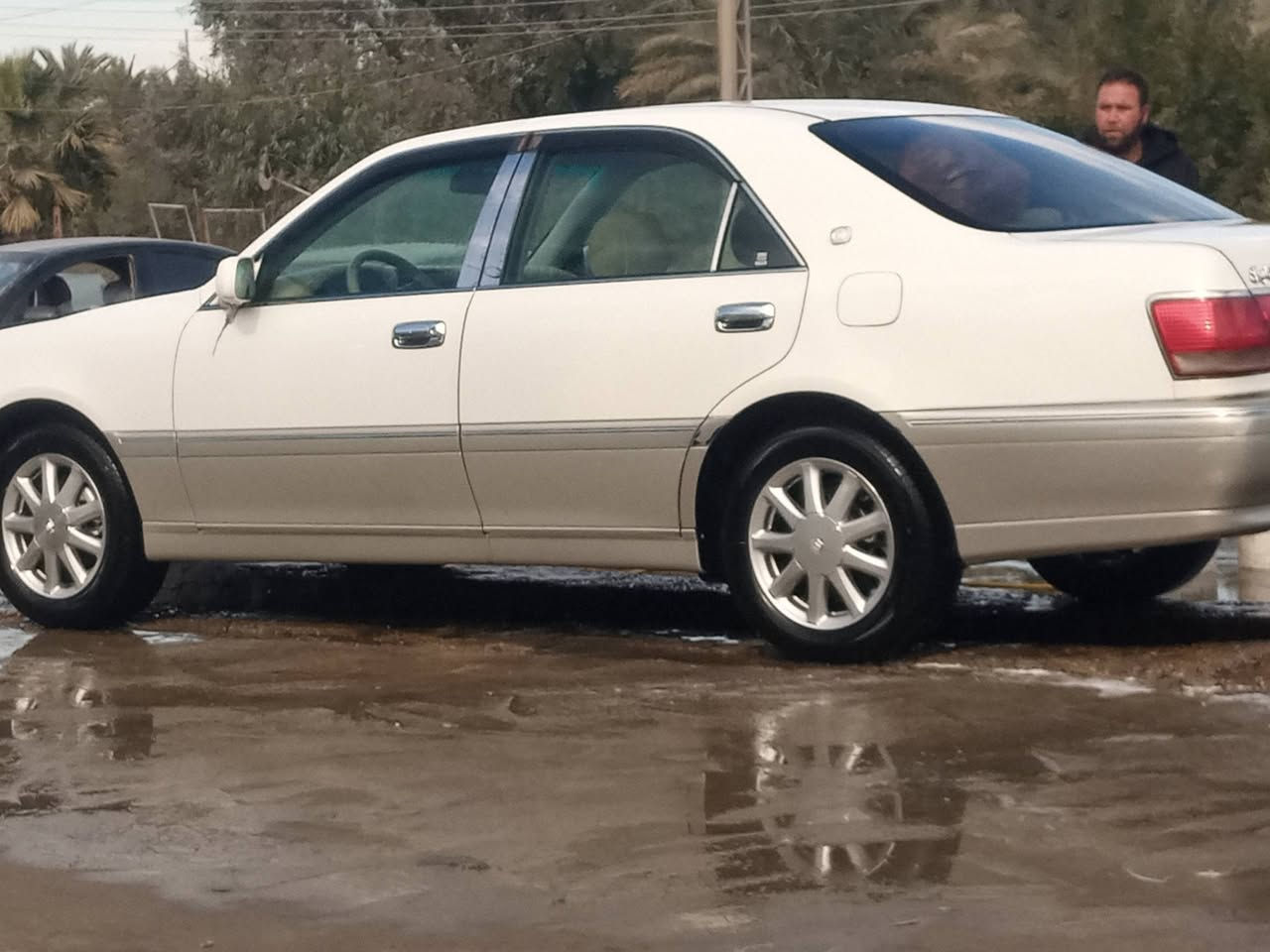 ملكه 2001ديفورالكبير4دكم شاصي٧٥برده خلفيه تبريدخلفي ثلاجه شاشه دبل مري. شفط جاهزه ومجهزه رقم ذي قارانكليزي بسمي مكينه كيربعدهن بمدت الظمان السياره بيه كصه الربع الكدام مال الايتات بدون عيب شرعي تحويل ب١٢٥اومراوس مكانه ناصريه


**إذا كنت صاحب هذا الإعلان وتريد حذفه لأي سبب، رجاءا أرسل رسالة إلى الدعم الفني**