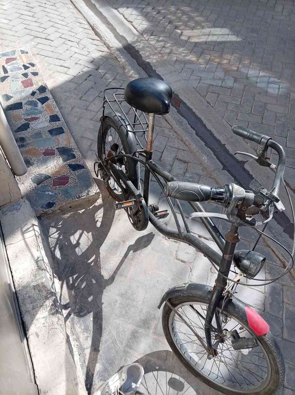 السعر 80 ماركة بالة 
مكان مدينة صدر
حجم 23
واتساب ***********
