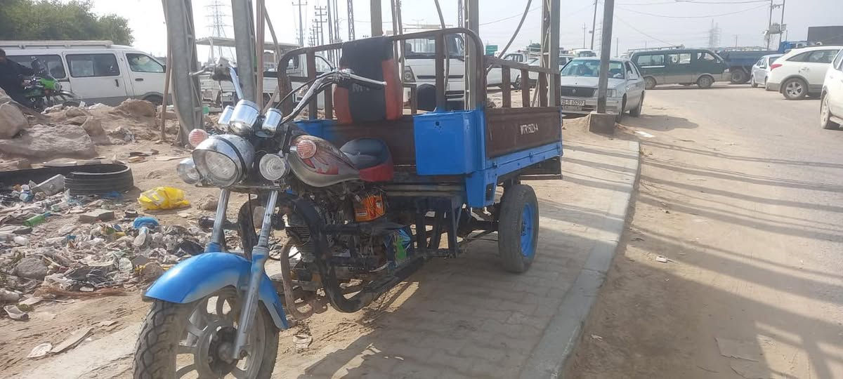 السلام عليكم ستوته للبيع  مديل 9 رقم ابيض سنويه استنساخ اتكفلك سرقه وعشائره 850 وبيه مجال المكان نجف الرقم 0782 549 0296
