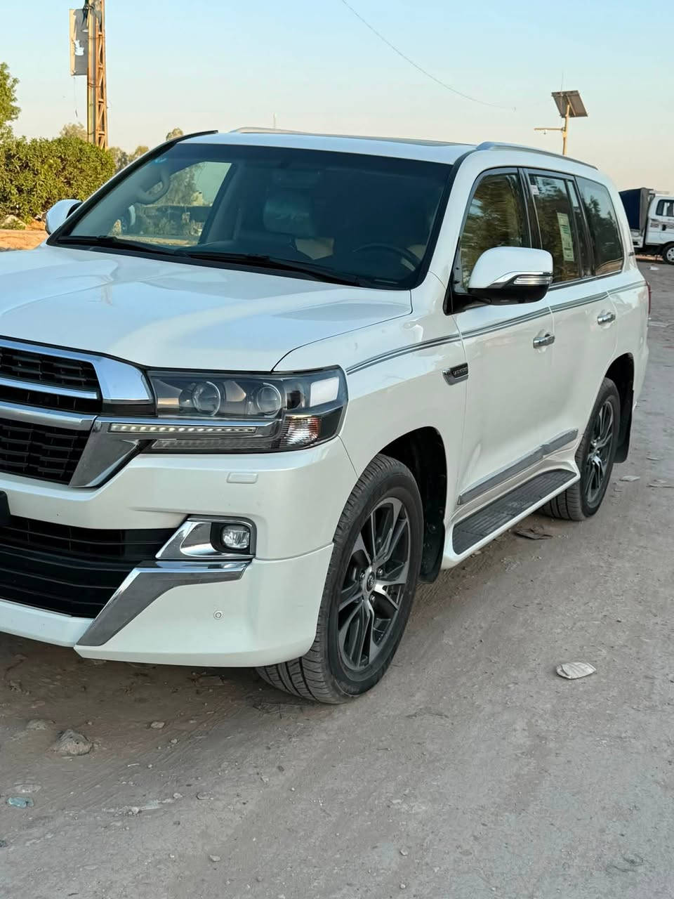 السلام عليكم لأندكروز موديل 2020 ساز باب اول 
محرك 4600 V8
رقم بغداد بسمي تحويل تريد ثاني يوم سنويه 2031
هزه جديده  
مكفوله كفاله عامه من صبغ  وتبديل والفتح ومن الرصعه 
فول مواصفات 1/1
عداد لكزز
بصمه تشغيل
بصمه أبواب
أشارت ترحيب
تشغيل عن بعد
مري شفط
خمس كامرات
فتحه سلايت
كشنات جلد اصلي
كشنات ثنين ثلاث حركات
جام تصعيد تنزيل عل ريمونت
دبل ماوس
8 ايرباك
جنطه كهرباء ذكيه
3قطع تبريد
اشاره لكزز
ثلاجه
مطفايه
مري قلاب
شاشه اماميه
شاشات خلفيه
سماعات 
حساس أمامي
حساس خلفي
وباقي مواصفات الساز المعروفه
السياره جديده بمعنى الكلمه وياها تخم تاير جديد ياباني
ماشيه 61 الف حقيقي

السعر 50500 يعني 5شدات 5 ورقه
 
للإستفسار اتصل على
***********

مكان السياره بابل
