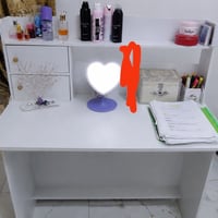 ميز دراسة • قطعتين • ينفتح ينسد