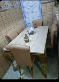 ميز مرمر • ٦كراسي • جلد اصلي