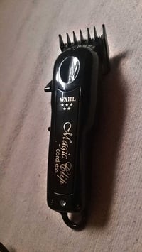 مكينة حلاقة • للبيع