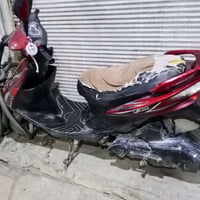 يا الله السلام عليكم   للبيع دراجة نارية حجم V150ss صيني   السرعة القص...
