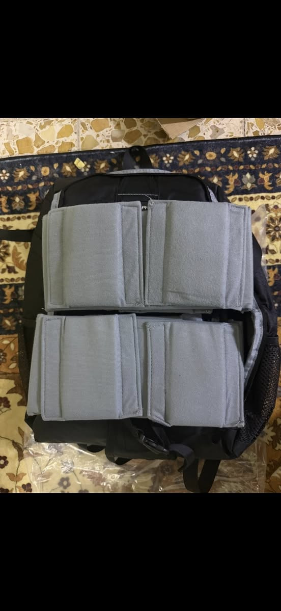 جنطة ظهر ماركة لايت برو مقاومة للماي
جديد لوك
تفيد جماعة كاميرات و التصوير 
التفاصيل موضحة بالصور 
السعر 30 الف شامل التوصيل و بالعافيه


**إذا كنت صاحب هذا الإعلان وتريد حذفه لأي سبب، رجاءا أرسل رسالة إلى الدعم الفني**