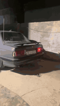 اسلام عليكم  
زعره حجزم300 م 1991 
محرك520مسكر 
كيرfz رايدها ب35 وبيها مجال مكانها الانبار 
محرك  وكير كفاله سياره نضيفه حيل الله يشهد كهربائياتهه كامله كلشي مناقصهه غرفتها مرتبه يرادلها نواقص بسيطه انت وترتيبك بعد سيستم صوت كامل بيها /ونواقصها بس مشط ستيرن ودعاميه اماميه الي وره موجوده اني شايلها
واتساب ***********
اتصال ***********
