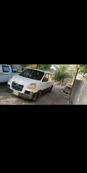 السلام عليكم ستاركس موديل 2001 محدثه ل 2007 محرك كير اكسل خير من الله شاصي بي تنگيد  سياره بسم ولد قريب علي يريد تحويل سعر 52 وبيها مجال رقم الهاتف *********** مكان بغداد المعامل العماري
