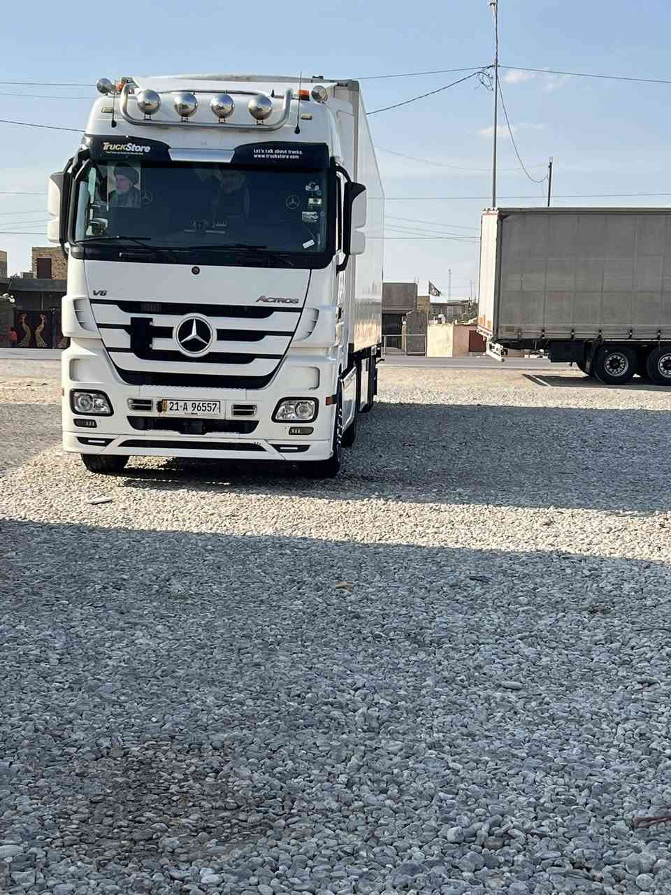 البيع كتروز 2004براد عربانه كرونه جهاز 400 عادي سمك 7تخم تاير جاهزه *********** السعر 415
