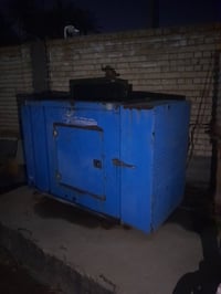 السلام علیکم للبيع مولدة بيركنز 4 سلندر  35 KV مستعملة نظيفة جدآ محرك ...