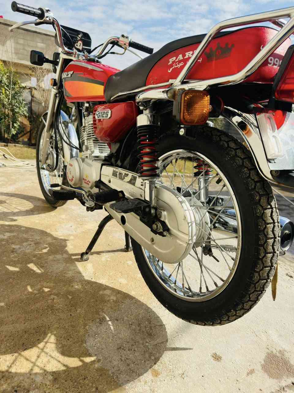 اسلام عليكم للبيع بارت 2015 جان مخزون بعدو علا وضع البلاد مامفتوح ولا مبدل بي شي مكينه شرط معدل ونشاط 3ترفه شرط الشراي يتصل علرقم *********** مامتواجد مراسلا
