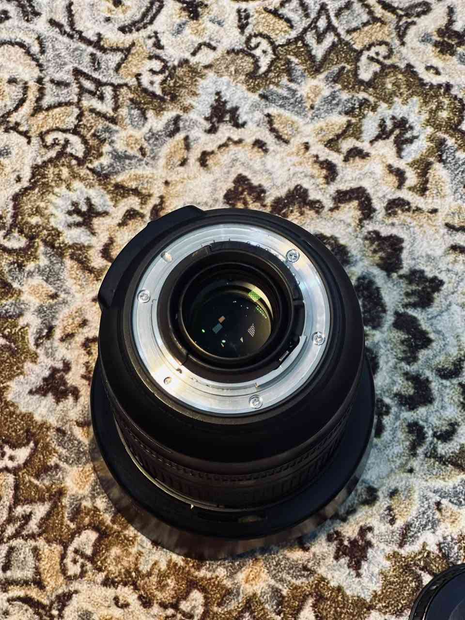 عدسه نيكون 120-24 نضافه 95%
يوجد توصيل ***********
