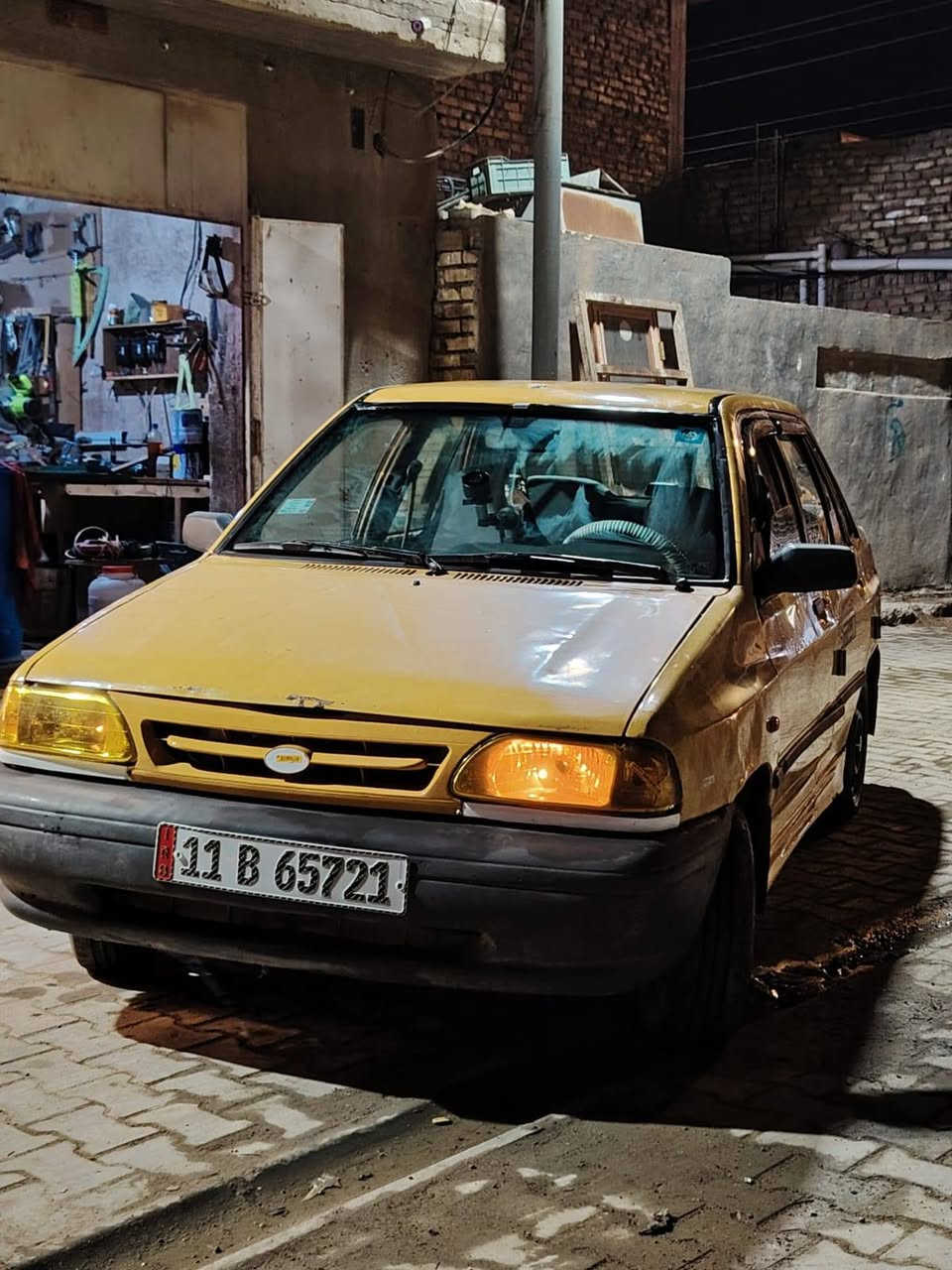 السلام عليكم
سايبة للبيع 

موديل: 2012

سيارة هزة جديدة الرقم ألماني 
بغداد مشروع وطني 
السنوية تنتهي في سنة 2027
والسيارة بأسمي اتريد تحويل او وكالة 
السعر : 27 وبيها مجال للطيبين
رقم الهاتف: *********** 
العنوان : بغداد- الغزالية
