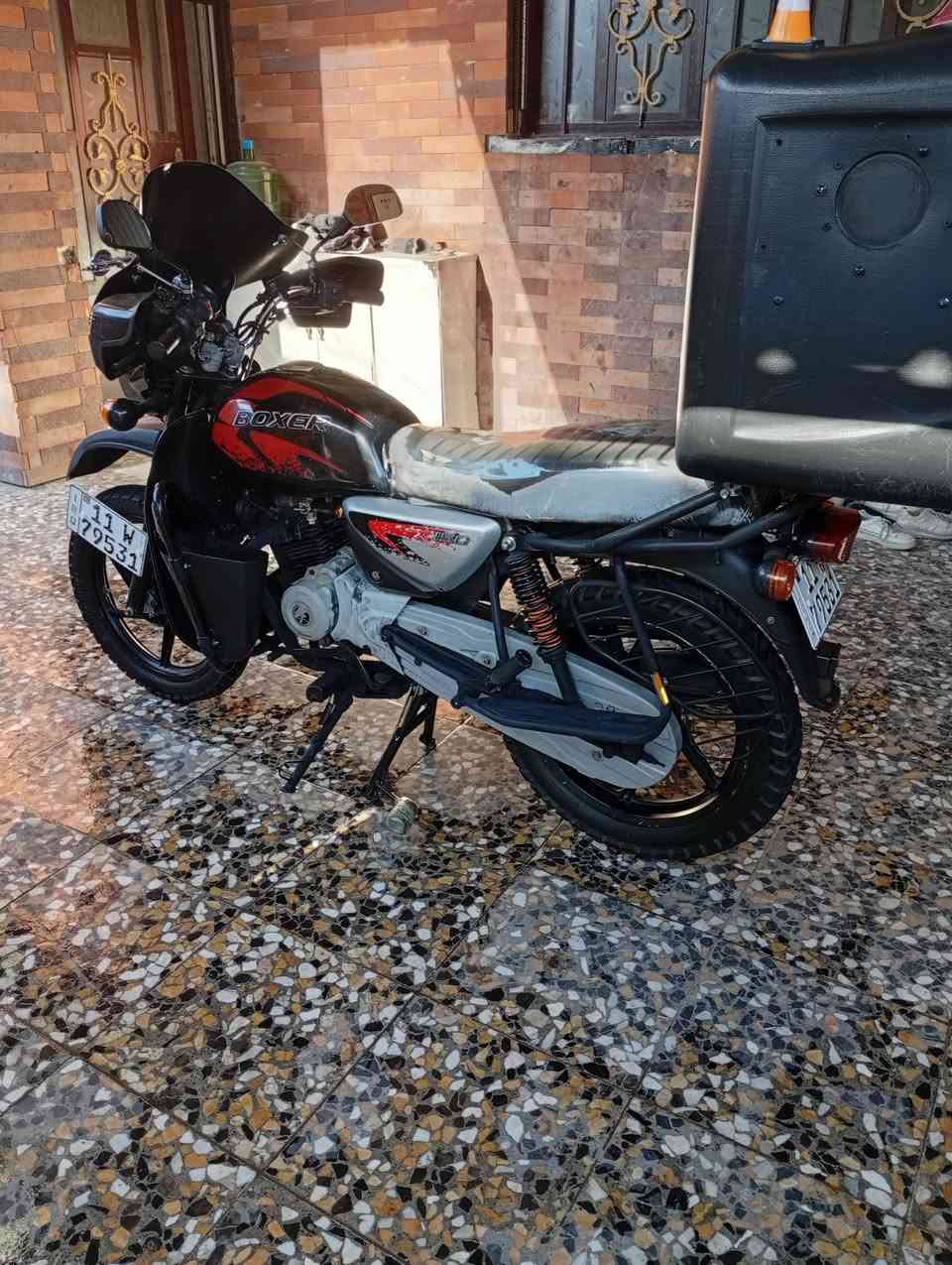 السلام عليكم بوكسر موديل2022جبلي كفالة عامة رقم و سنوية ب اسمي شرط تحويل ب 2550 و بيها مجال مكاني بغدادد***********
