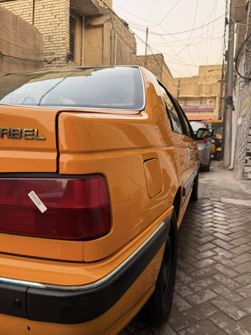 السلام عليكم للبيع بيجو بارص 20 رقم بغداد بسمي 
بيهة منضومة غاز سيارة جديدة خير من اللة 
ملاحضة بيهة بارد بل باب ورة السايق 
المكان مدينة الصدر السعر 67
الرقم ***********
