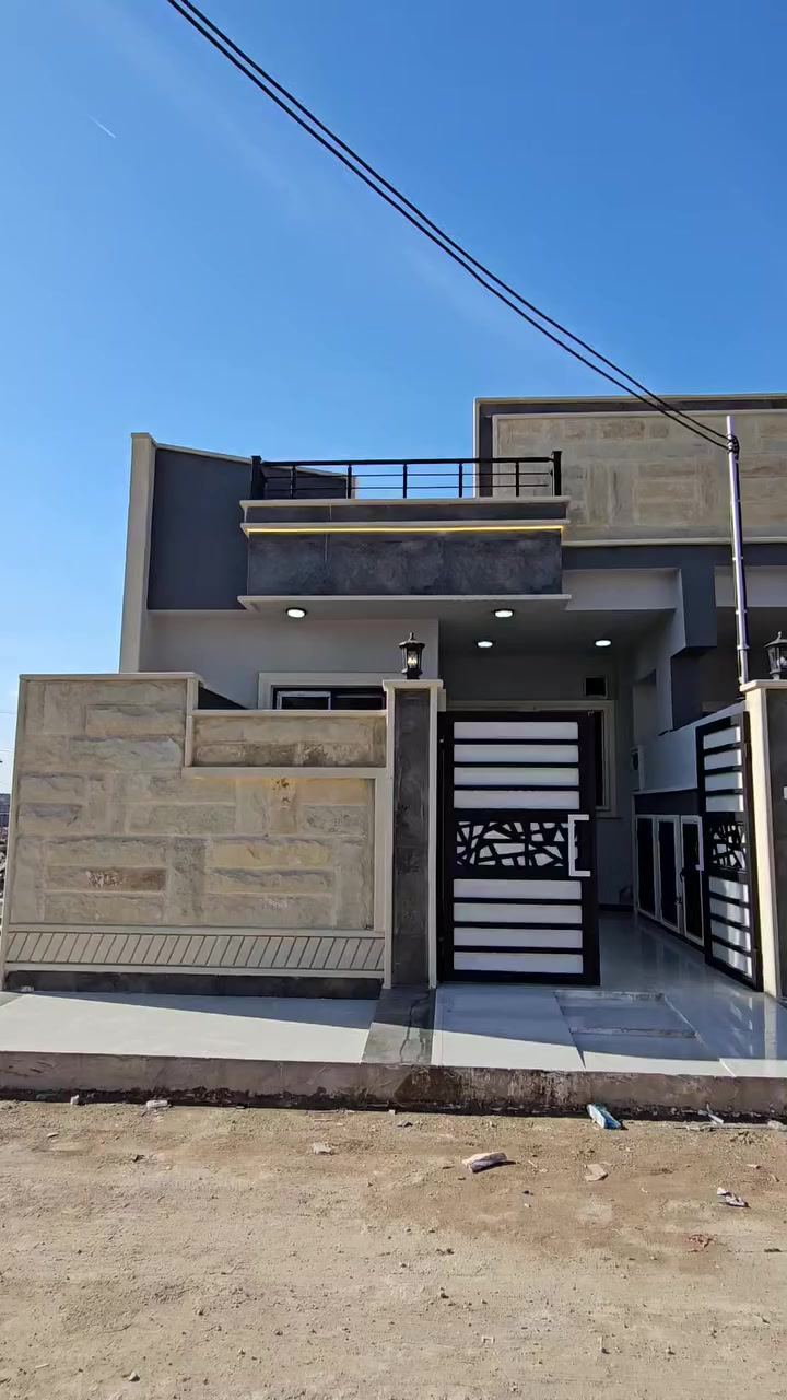 🛑 عروض مكتب الاستثمار للعقار   🏢 

🛑 دارين للبيع بناء حديث زيرو في منطقة هيما ستي خلف محطة 
      تعبئة المشرق وقرب مسجد البتول .

🛑 مساحة كل دار ( 120 ) متر طابق واحد .

🛑 مساحة الواجهه لكل دار ( 6 ) متر .

🛑 سند الدار جمعية ومعاملة البلديه مسلم فيها كرت  .

🛑 خدمات كامله ماء / كهرباء / تبليط  .

🛑 الدار يتكون من :
      كراج + استقبال + هول داخلي + مطبخ + غرفة نوم عدد ( 1 ) + 
      صحيات داخل الدار و خارجه + مناور اناره + بيتونه على 
      سطحين .

🛑 للاستفسار عن السعر وباقي التفاصيل الاتصال على الأرقام التاليه 
      او مراجعة المكتب في مزارع زيونه :

      ***********        /        ***********

🛑 اضغط على زر المتابعه ليصلك كل ما هو جديد من عروضنا . 

🛑 عنوان المكتب الموصل / مزارع زيونه المقابله لحي الفلاح الثانيه 
     قرب مولدة مزارع زيونه .

🛑 نستقبل كافة عروضكم التجاريه والسكنيه والزراعيه والجمعيات .
