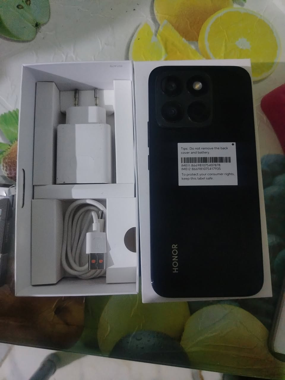 السلام عليكم جهاز نوع هونر x8c ذاكرته 256 العشوائية 8 ملحقاته كامله جهاز استعمال اقل الشهرين سعر 200وبي مجال عنواني المشروع للتواصل خاص او الاتصال ***********
