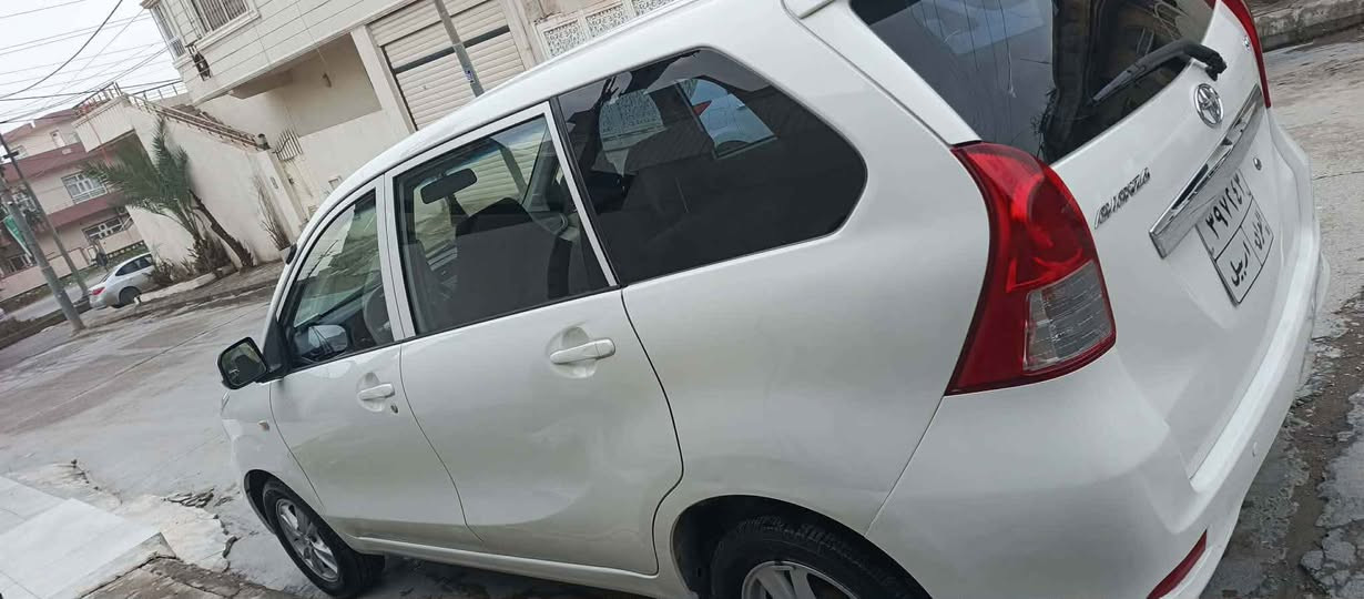 تۆیۆتائاڤێنزا مۆدێل 2015 سپی بەفری سێ رێز کوشن سەیارەی عایلی تەبرید مەرکەزی جام کارەبا 
دووپارچە بۆیاخ بۆنیت و چەمەلاغ بەبێ ناو مەکینەی 16 
چواربستۆن 
سەنەوی بەسەر چوە خاوەنی سەنەوی مردوە بۆیە بەونرخە دەیفرۆشم بەشەرتی بەناوکردن نایفرۆشم 
*********** رانية, السليمانية
