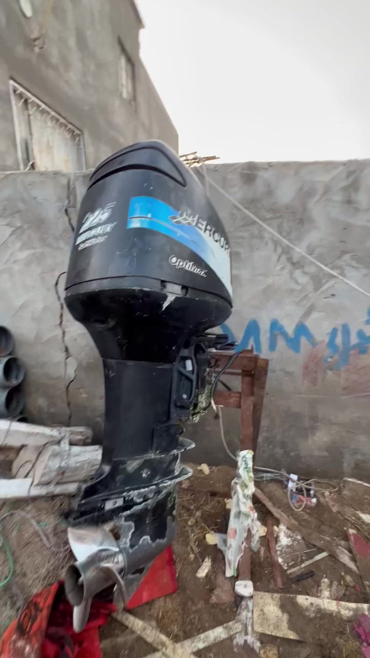 السلام عليكم للبيع مكينه٢٢٥ اوكتماس هاي صور ومقاطع وشوف نضافه كير برادو مامفتوح للاستفسار اتصل بهاذا الرقم ***********
