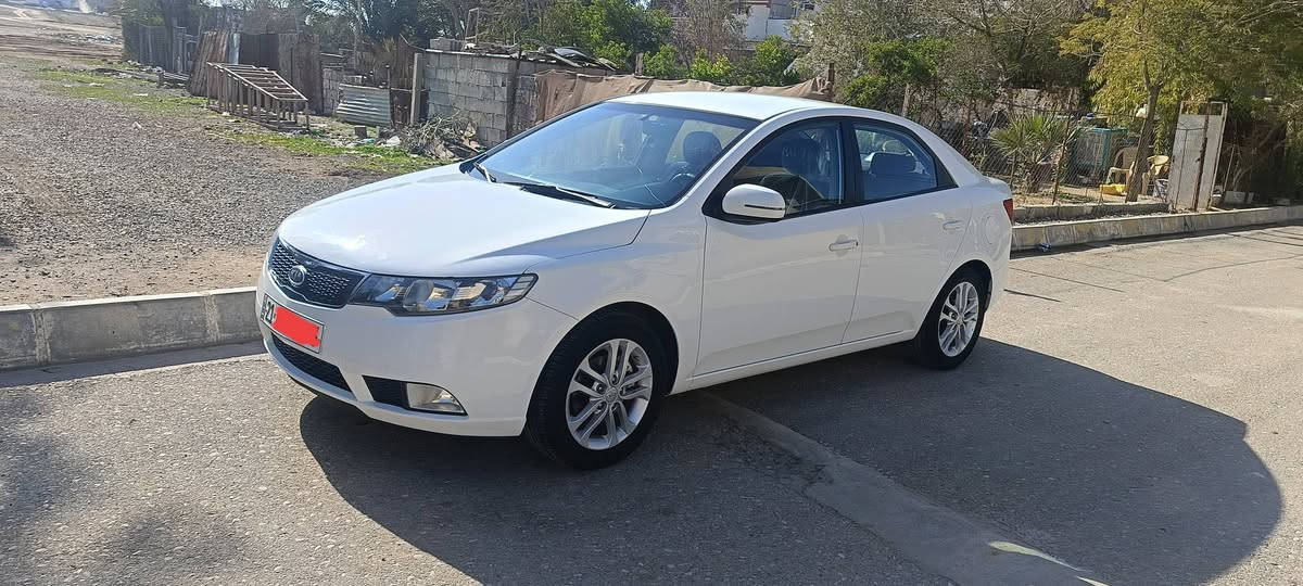 ️ السَّلَاْمُ‌ ‌عَلَیْکُم‌ 
سـیراتو 2011 خلیجی رقم سلیمانیه رقم انکلیزی  محرك 1600 دوش  نص مواصفات  مـڪفوله ظربه وصبغ سـونرمرفق ماشیه 145 الف حقیقی ڪیرمحرك مـڪفولات  مواصفاتها  تحکم استیرن اشایر بل مری مری شط حساس ویل 16 سیاره جاهزه مبیها ای نقص مـڪان السیاره ڪلار
*********** كيفري, ديالى
