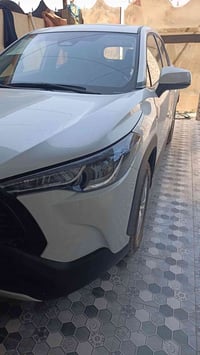 كورلا 2024 فول بصمه جلد فتحه مكفوله السعر 170 رقم الهاتف 07754339275 و...