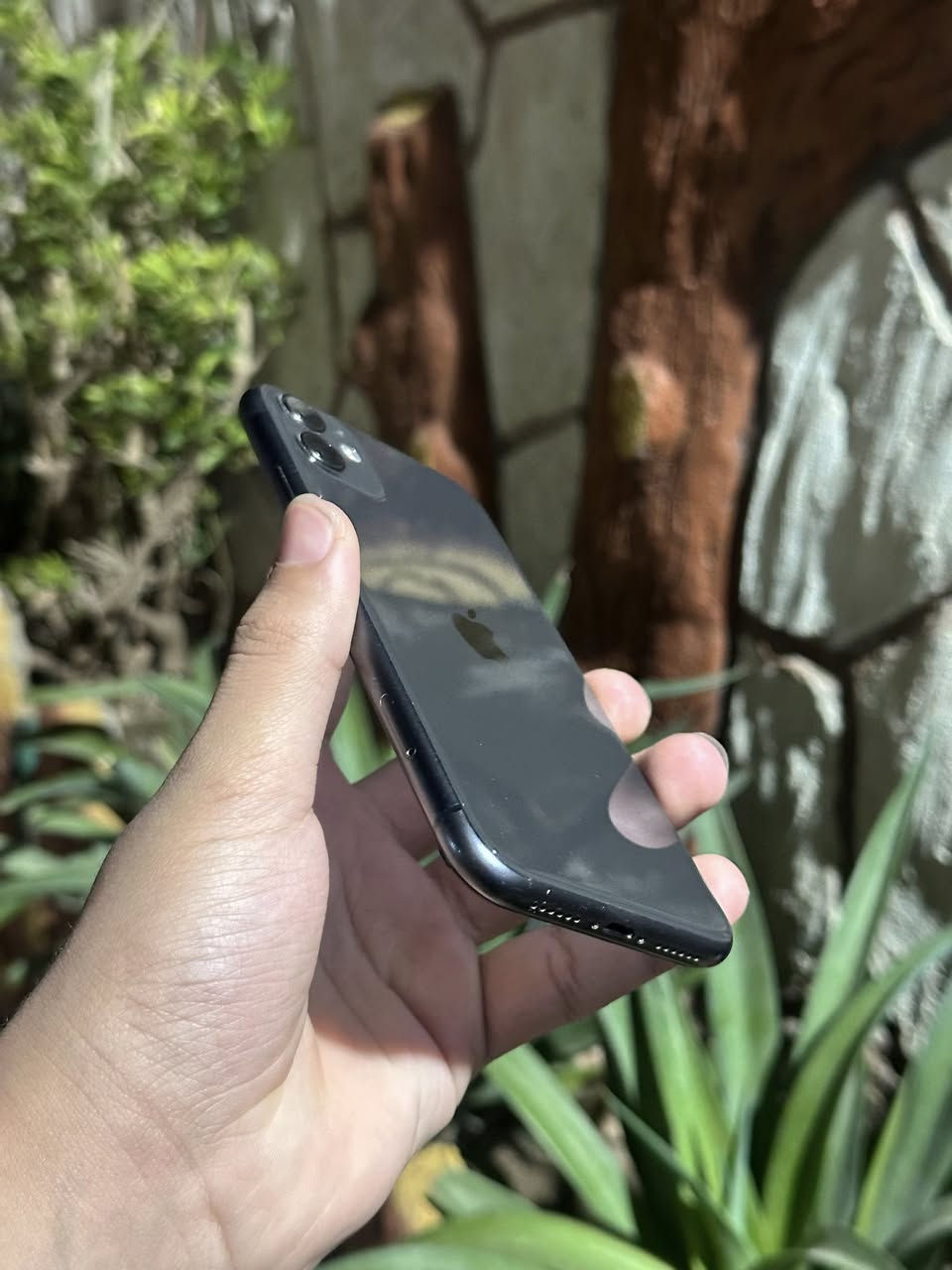 السلام عليكم
ايفون 11 عادي للبيع او مراوس مع ايفون.
ذاكرة 128
بطارية 94‎%‎ 🔋
دبل سيم ( مو تك )
نظافة 90‎%‎
الجهاز مستبدل فقط شاشه اصليه فيس شغال
كل الجهاز شرط 
السعر 210 بي مجال بسيط 
***********
مكان موصل سكر
