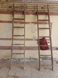 دراج للبيع حديد ثقيل شرط  عدد 2سعر لواحد /15قفل  07839392578