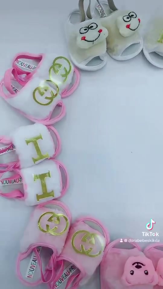 ✨نعومة تحضن خطوات صغيرك! 👣💖

 ❤DORA BEBE 
جابتلكم الجديد😍شباشب أطفال فرو ناعمة بتصاميم كيوت وألوان مميزة، تمنح طفلك الراحة والدفء في كل خطوة.

🌸 ناعمة وخفيفة على القدم
🧸 مريحة للاستعمال اليومي
🎀 خامات عالية الجودة
🎨 متوفرة بعدة موديلات وألوان

📩 راسلونا الآن للحجز والاستفسار، والكمية محدودة! 💕 واتساب : 0550436737 /0553144258

Adresse :  ‎المحل متواجد في سكيكدة-شارع بشير بوقادوم {الفوبور} جانب السينماء القديمة  ‎
  ‎ 
 #بيبي كيوت
#مستلزمات الرضيع 
 #مستلزمات الام والطفل


**إذا كنت صاحب هذا الإعلان وتريد حذفه لأي سبب، رجاءا أرسل رسالة إلى الدعم الفني**