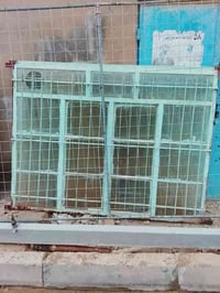 شيلمان نضيف +بوب حديد +شبابيك +جام خانه كله نضيف وللبيع 07833546159