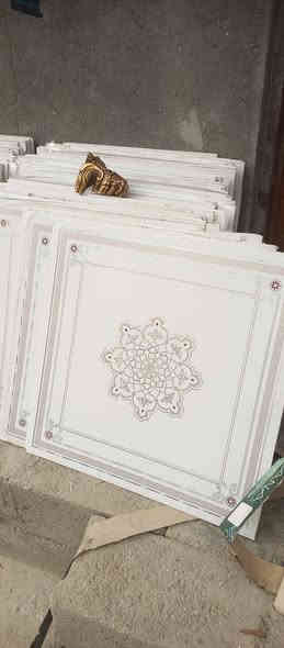 عندي سقوف ثانوي 
 عدد=200قطعه
جسر طول 3متر عدد=2
قطعه أم 120عدد=10
رايدهن ب60الف وبيهن مجال 
الرايدهن يتصل ***********
***********
