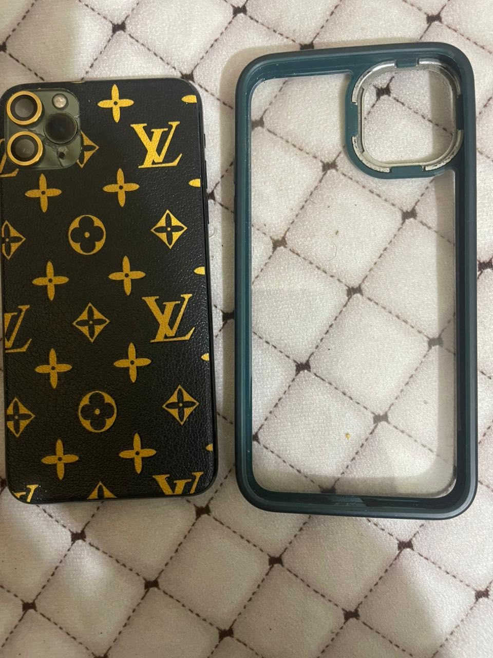 ١١برو ماكس ذاكره ٢٥٦
بطاريه ١٠٠
مبدل شاشه وبطاريه 
فيس إيدي شغال
فقط هاي الفطور بالشاشه 
وبالظهر بسيطات ومغلف
الجهاز كله شغال ومابيه اي خلل
للمراوس فقط
مكاني بغداد الشعله


**إذا كنت صاحب هذا الإعلان وتريد حذفه لأي سبب، رجاءا أرسل رسالة إلى الدعم الفني**