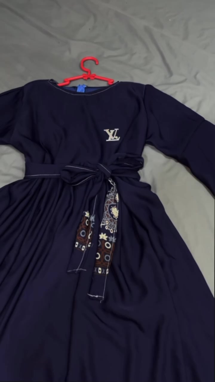 ↩️ الى متابعينا الغواااليے👩‍👩‍👧
خيّاط جديد أول بأول فستان دبل كلوش مع كم طويل حسب طلب الزبونه مليون عافية،،،
لأستفسار اكثر بخصوص خياطة أم يزن يرجى مراسلتنا خاص والتواصل معنا عنوانا ميسان - العمارة منطقة بساتين الدفاس مقابل منطقة حي الفاطمية خلف السدة حياكم الله اهَــْـِْـْْـِلاّ وسهَــْـِْـْْـِلاّ بكم
#علماً متوفر لدينا خدمة توصيل مجاناً جميع مناطق العمارة


**إذا كنت صاحب هذا الإعلان وتريد حذفه لأي سبب، رجاءا أرسل رسالة إلى الدعم الفني**