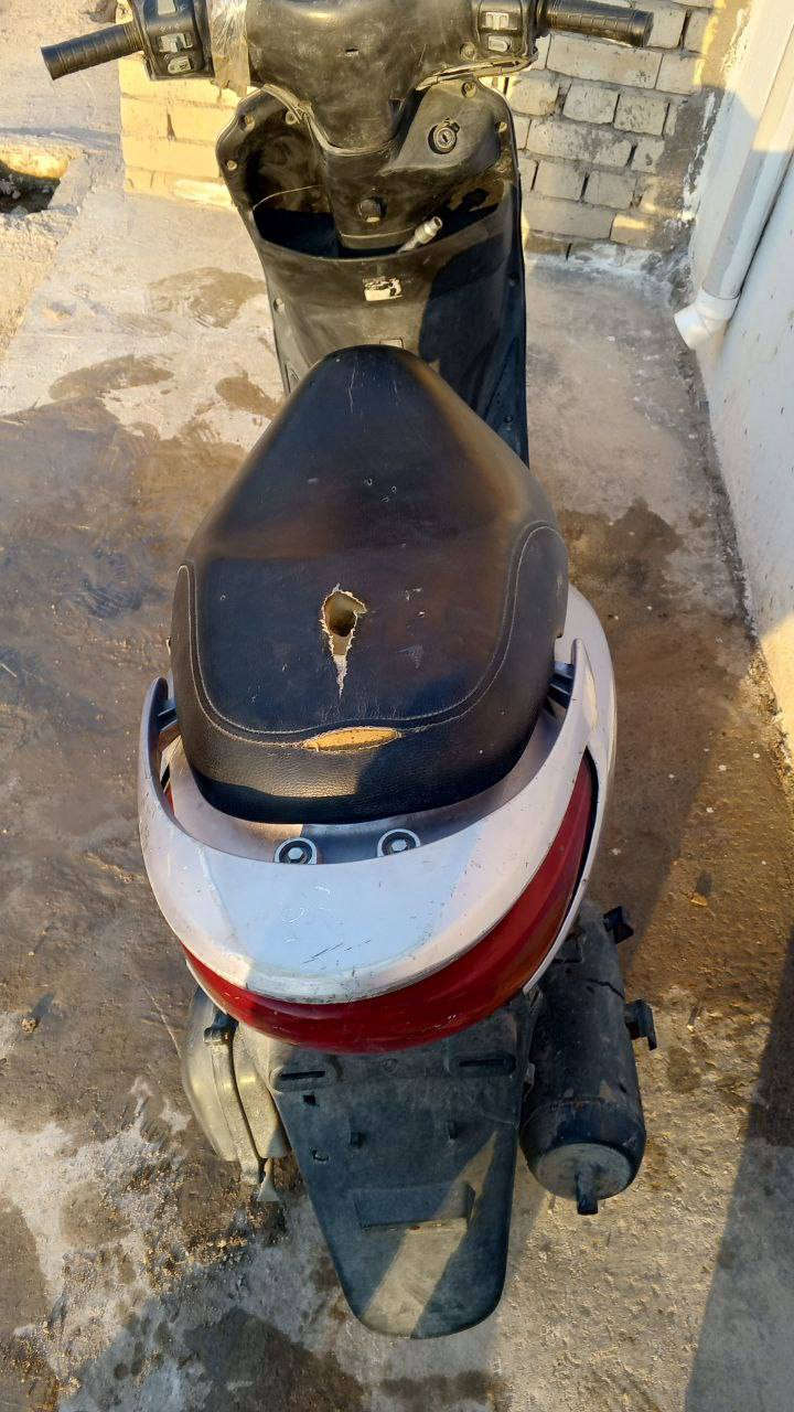 السلام عليكم دراجه بريز متروكه للبيع صار شهرين تاركه ما تشتغل يرادله جوزة لئن مجطله ومتروكه مستعجل ع بيعه لئن مكان ماعندي اخليه قيم واخذه شراي اتصل *********** بي وات ساب مكاني بلديات ضباط ثانيه
