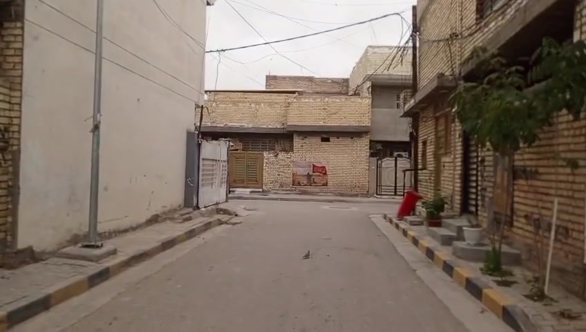 السلام عليكم بيت طابقين بلبلديات بدايه تقاطع كهرباء يم اسواق رمانه 100متر مربع طابق ثاني غرفتين إعكاده السعر 160بي مجال الاتصال على الرقم التالي *********** البيت زراعي
