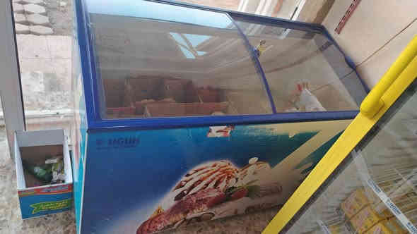 مجمده يوكور تركيه للبيع نظافه فول للأستفسار ***********
