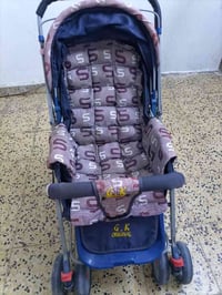 عربة أطفال • نظيفة • بغداد