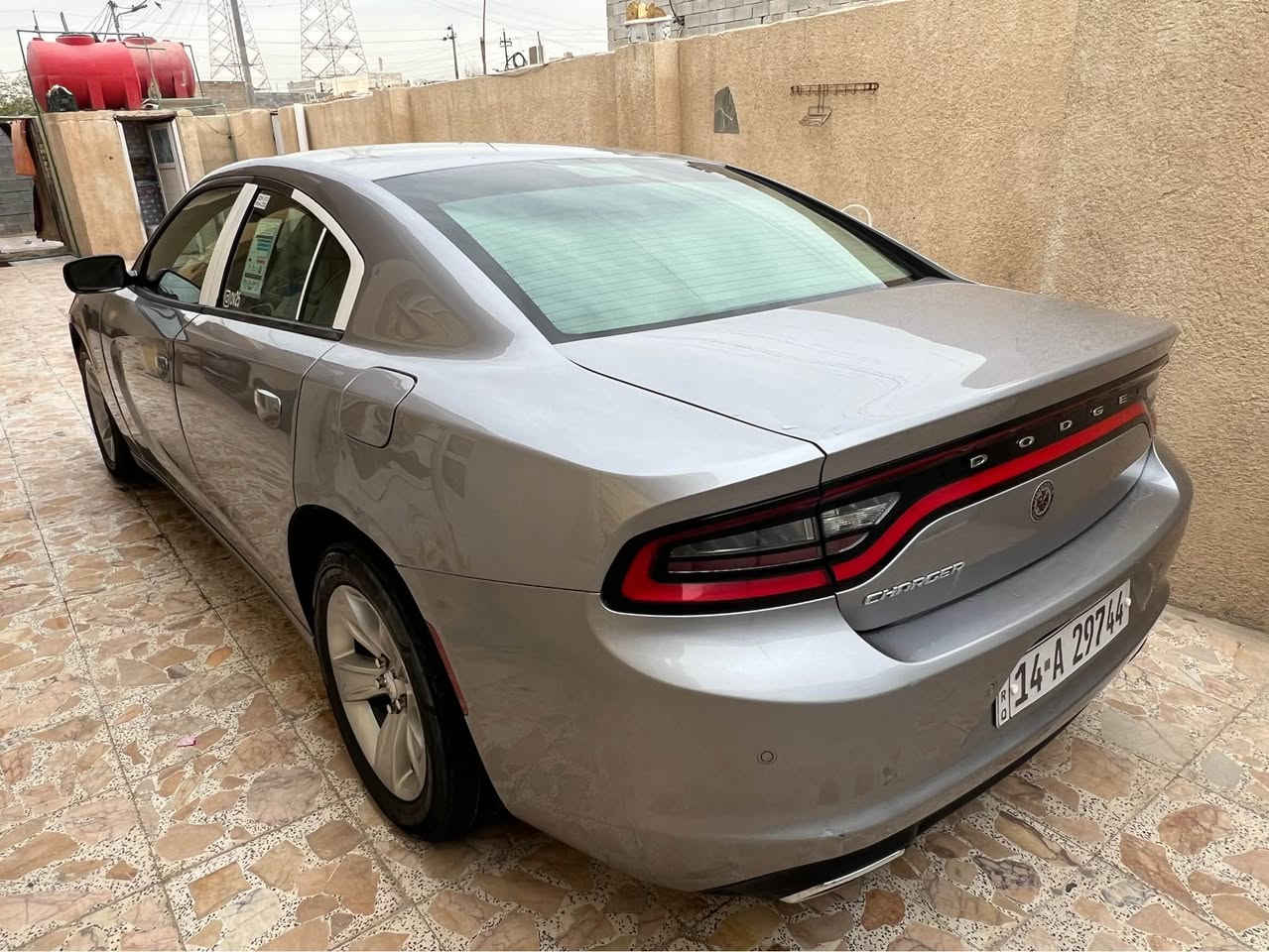 جارجر 2016 مسجله 2022 رقم بصرة تحويل وارد أمريكي بيها جاملق وبنيد مكينه 3600 
السياره جديده استخدام شخصي جاهزه من كلشي كير مكينه حداده تبريد كله مكفول السعر 143 
مكاني البصرة *********** Singapore
