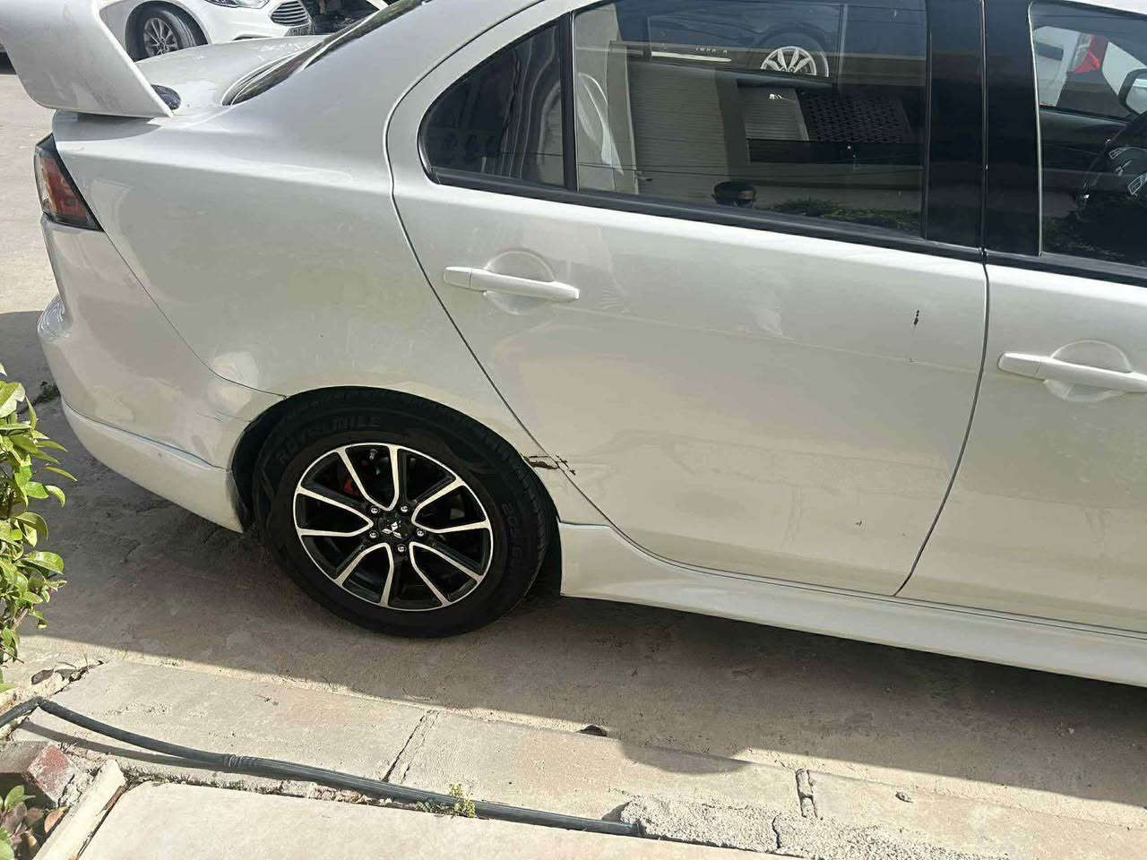 لانسر قرش
مۆدێل :۲٠۱۷
بۆیاخ دوو چەمەلەی پێشەوە بۆیاخە  بێ ئێرباگ تەقین رەسمی دەعمم داناوه
مەکینە ۲.٤ دەبڵ ئەکسلە
گێر شەفتی سوکان 
شەغالە 
مەکێنە و گێڕ بێ کرانەوە
***********
_______________
موديل ٢٠١٧
بس جملخ سكن و سائق مصبوغة صور الحادث بال منشور
محرك ٢.٤نشط قوي 💪 
شفتات ستيرن 
شغال ماشية ٨٩ الف كيلو فقط

٠٨٨٢١٠٦٤٢٠١ السليمانية, العراق
