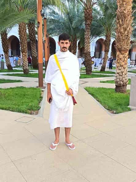 #ضيوف_الشمري_للحج_والعمرة
              دع لنا خدمتك وتفرغ لعبادتك  
على راس الرحلة مرشد ديني مختص بأداء العمرة المفردة🤲

على بركة الله بدأنا باستلام جوازات الراغبين بمرافقتنا🕋
إلى بيت الله الحرام لأداء مناسك  عمرتي  
#عمرة_شهر_جماد_اخر & #عمرة_شهر_رجب_الأصــب
                    📅 12/15\2025📅
 السكن في مكة المكرمة منطقة محبس الجن🏫
السكن في المدينة المنورة منطقة المركزية🏯

10 يوم عدا أيام السفر♨️

(6) ليالي مكة المكرمة / 3 ايام المدينة المنورة )

سعر البرنامج 800 الف 

مع هدايا
 (جنط 🧳+ كتاب مناسك العمرة + وشاحات + باجات جنط) 
              نقل مريح بحافلات حديثة ومكيفة
وجبات طعام 🍖 على طول الرحلة هدية من شركة

البرنامج يشمل زيارات معالم المدينة المنورة🕌
وزيارات مناسك الحج في مكة المكرمة🕋

#مع_ثلاث_وجبات_طعام_في_مكه_والمدينه
                       🍛🍝🍛🍝
بادراة المتعهد حسين اياد 
🕋__🕋__🕋__🕋__🕋__🕋
للحجز والاستفسار 
مراجعه مقر الحجز            القشله مجاورمخابز انوار الحسين قرب شارع التجنيد
او الاتصال بالأرقام التالية 
*********** الإدارة 
*********** موظفة الحجوزات

#___خدمة__ضيوف__الرحمن__فخر_لنا
