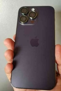 أيفون 14 برو ماكس شرق أوسط بطاريه 88 نظافه 90٪ كارتونه الاصليه كيبل شح...