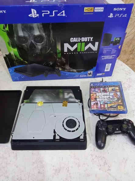 سلام عليكم بلي 4 سلم لوك ستيكر لا مفتوح ولا مصلح بعده جديد بيه حساب بداخله بس يشهد الله ما اعرف شلون استخدمه ذتكره 500 نضام 12/50 محدث اخر تحديث كامل ملحقاته + يو بي اس + قرص درايفر + كارتونه + جوستك 1 امانه الله جهاز جديد  سعر 230 وبيه مجال مكاني بغداد رقم ***********
