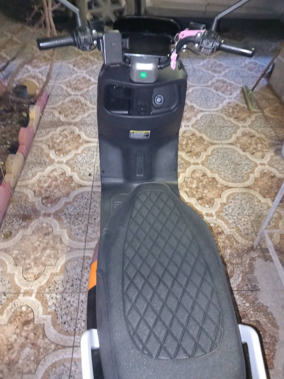 للبيع ماطور شحن 36 ماطور 6 باتري دبل 36امبير 72v ماطور فول مواصفات دبل اسويج بصمه وكارت ملف 2000 ابريكات دسك دهن لايت لد صندوك جبير جوزه قطع ناريه أربع سرع 
السعر 575✅️


**إذا كنت صاحب هذا الإعلان وتريد حذفه لأي سبب، رجاءا أرسل رسالة إلى الدعم الفني**