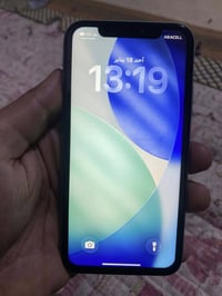 شاشة وبطارية مبدلة • فيس ايدي متوقف • ٢٥٦